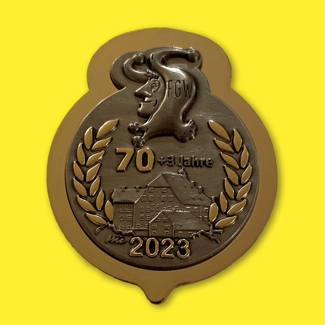2023